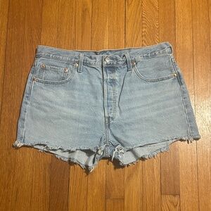 Levi’s 100% Cotton Button Fly Denim Shorts Women’s 34
